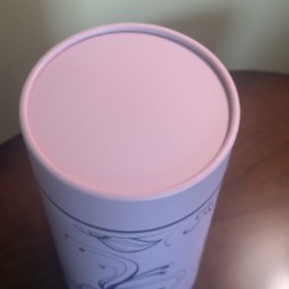 Sturdy Tubular Gift Box - NEW & Unused - Picture 3 of 8